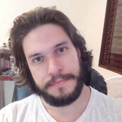 Velho nerd. Demissexual. Meio roqueiro, meio poeta. Com um pé na subcultura gótica e o outro em reflexões. BRICS é o caminho.
Namorando a mulher da minha vida.
