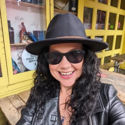 samantha_elden's profile picture. 