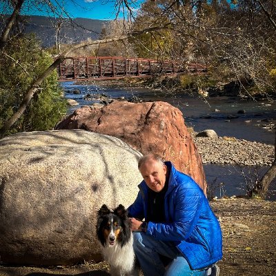 Cubs fan.⚾️. Financial planner during the day. (Tweets are not advice). Friend to those helping to save democracy.🇺🇸🇺🇦