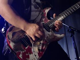 基本は音楽家でアーティストに楽曲提供や歌を教えてたりします。その他にサウンド関係の仕事をしており少しだけGuitaristが弾けますw         毎月、最後の日曜日に          イベントを開催しております