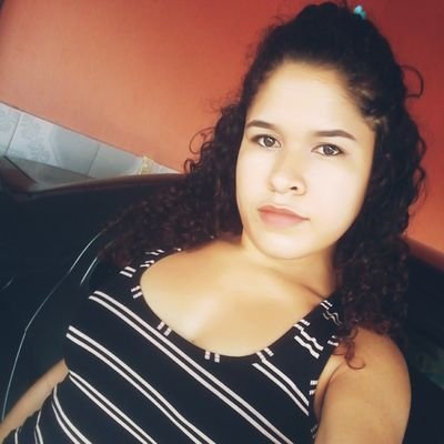 PaulaOl65066122's profile picture. 