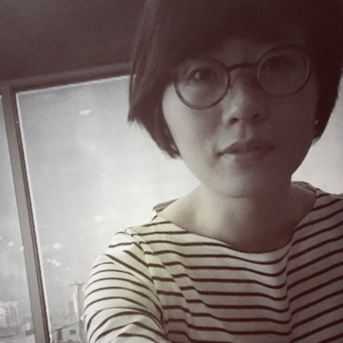 jihyunchoi's profile picture. 두 아이의 엄마. 사회초년생. 갖고 싶은 세 가지_내 집/박스카(cube or ray)/smeg 냉장ㄱㅗ