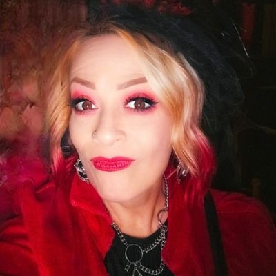 fenobarbidoll's profile picture. Mom. Cat mom. Survivor. Healer. Magick. Life is beautiful, even when it's ugly.