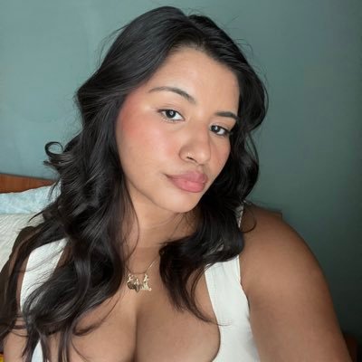 maya_iniguez's profile picture. uc berkeley alum | usc alum