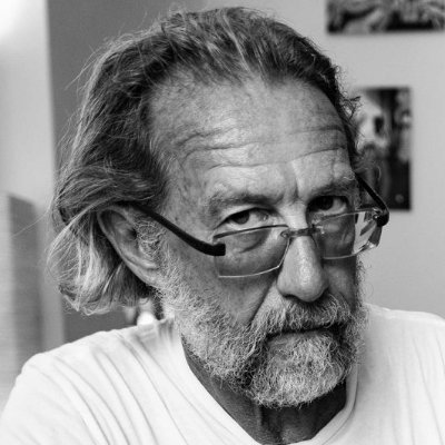 Award-winning travel journalist & photographer / Cuba expert / tour leader / adventure motorcyclist. Published in Condé Nast, Lonely Planet, National Geographic