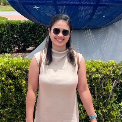 carlades's profile picture. 