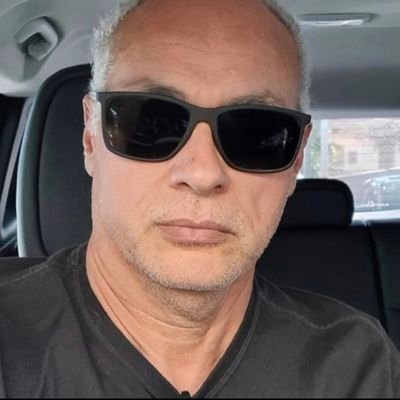 Tenho apenas uma (1) conta. Desistir não é uma opção! Tolerância ZERO com gente da canhota 🇧🇷🇧🇷100% Bolsonaro🇧🇷🇧🇷 VD 18/03