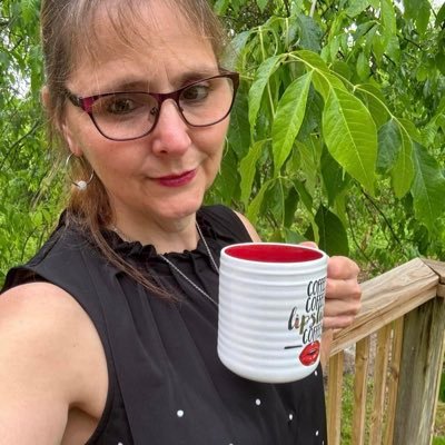 Mary_Philomenaa's profile picture. always be happy 😊 I love my dog 🐶 jojo