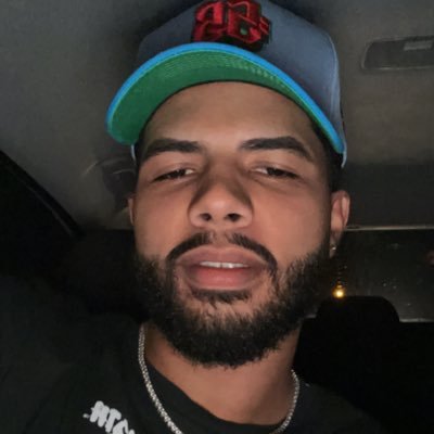 No estoy buscando a nadie, llevo meses buscándome a mi.