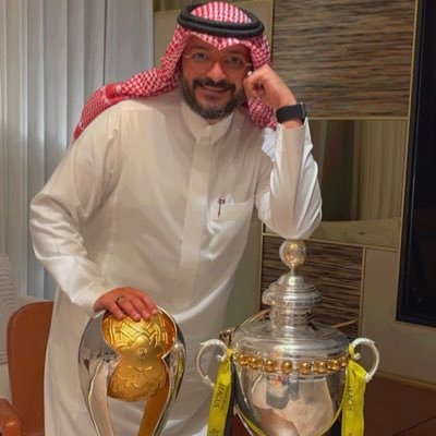 طبيب🦷عنـدما تتـواضع تكسب طـاعةَ ربّـك و راحـةَ قـلبك ومحـبة من حـولك - ثق بالله💛🖤 https://t.co/kfvPdcamUc