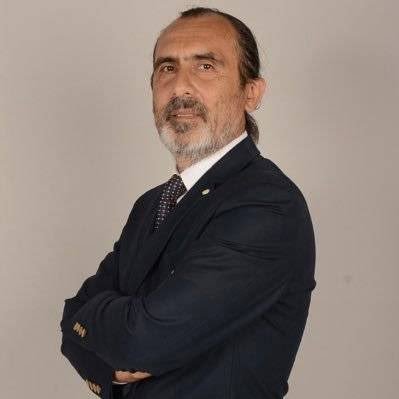 uzunkokseyfi's profile picture. Seyfi Uzunkök Resmi Twitter Hesabı - Cumhur Haber Ajansı Yön.Kur. Bşk. TBMM Parlamento muhabiri. https://t.co/WSJ9d2q5st Meyve Ağacı Dikme D.Bşk