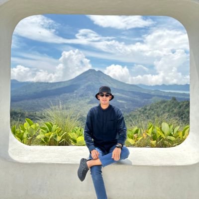 fiqry_21's profile picture. 