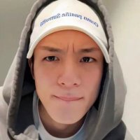 iya (@yoitlover) 's Twitter Profile