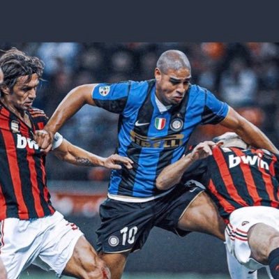 TezOuz5's profile picture. généreux et naïf