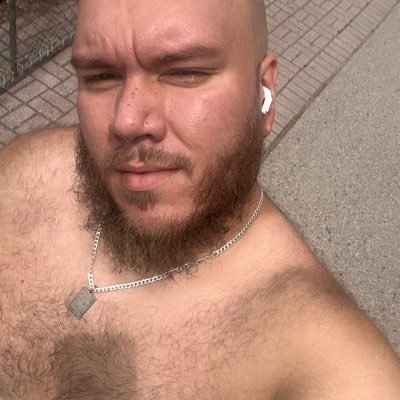 🏳️‍🌈🇵🇷 6’3”♌️he/him/el , rugby prop, student, artist. “Why would Xi Xiang ping want to flood my basement and rust my bowflex?”