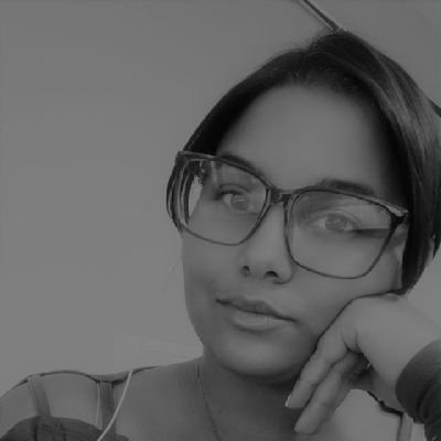 Sencilla,amigable... Enamorada de la vida y d sus cosas bellas... Y tan tan..!! ♣