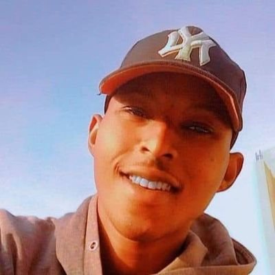 MRORIGINAL40's profile picture. Just an interesting person for the time being