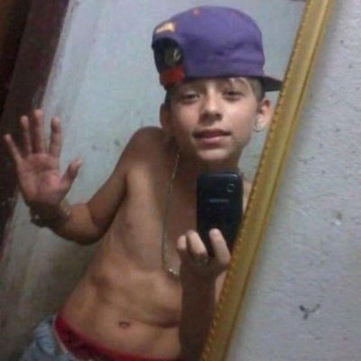 tô achando que a jaca tá podre até o caroço
de todas as coisas do passado das jacas que vieram antes