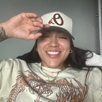 JB (@jenayb3) 's Twitter Profile