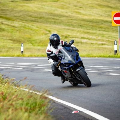 AzaTinson's profile picture. Have a beautiful wife and raise an amazing son and daughter ❤️