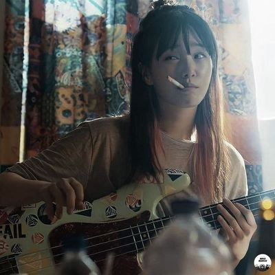 velvetm00d's profile picture. hi