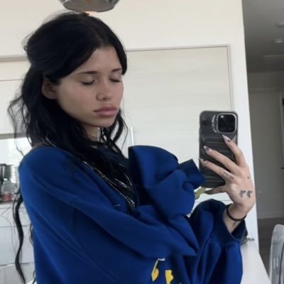 lucky_stvr's profile picture. “ᵗʰᵉ ᵒⁿˡʸ ᵗʰⁱⁿᵍ ᵏᵉᵉᵖⁱⁿᵍ ᵐᵉ ᵒᵘᵗ ᵒᶠ ᵗʰᵉ ᵍʳᵃᵛᵉ ⁱˢ ʸᵒᵘ“ ⋆·˚ ༘ * 🦋🌌·˚ ༘