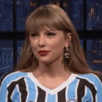 Frequentador de CTG (Comunismo, Taylor Swift, GRÊMIO)