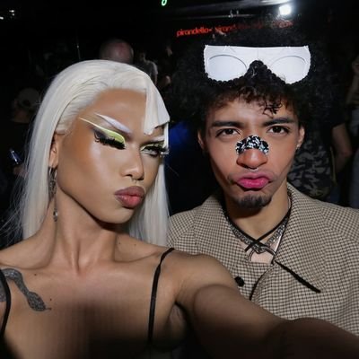 a walking filter without fillers. kiki house of Maison Laveux 🌙 𝙰𝙶𝙴: 24