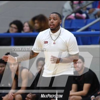 Independence Knights Basketball @Knights_WBBall •Coach #TwinGirlDad Natalie Rose 🌹 Nalanie Rue 🧸 #CoachLawson #OneTeamOneFamily