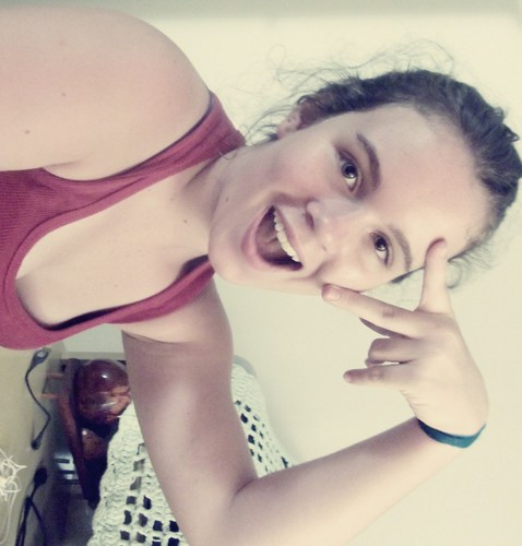 sou a margarida da @ketscristina. a gata da @_sou1bipolar. e a top da @suyanec.