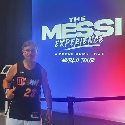 JESUSRA85552374's profile picture. Funny