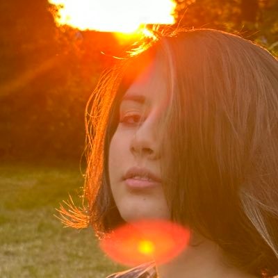 🌟 Persian girl on a journey 🌍 | 23 | NFT creator 🎨 | 📸 Sharing my life through art