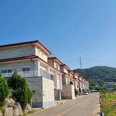 kkochimi2011's profile picture. 평택아산팬션 어여와유E.수원민박여유와화서시장에서꼬치미운영
주소 충남아산시음봉면신정리길79-9 ,어여와유E동