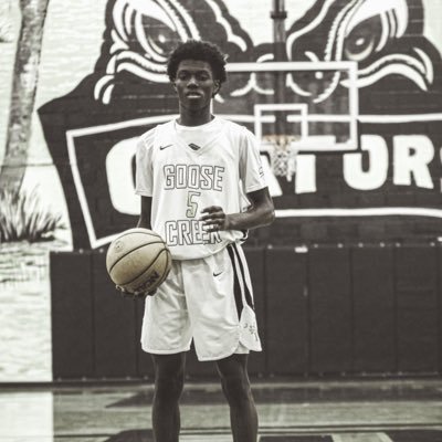 6’2 guard |Class of ‘27 |High School @GooseCreekHoops | AAU:@843Tough |Cell-803-840-7404