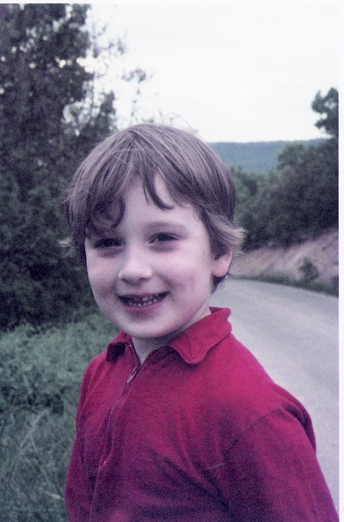 eparry's profile picture. Currently in that middle part between birth and death.