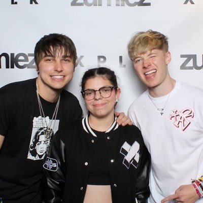 CrawfsShoeRack's profile picture. Happy To Be Here💙