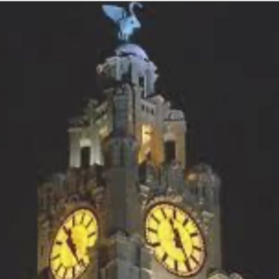 moonmumjayne's profile picture. Underdog but cracking on for my kids. PsA, was an ODP.  Music and reading get me through.  Socialist and now politically confused. Scouse not patriotic.