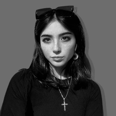 EmmalineKim_'s profile picture. 