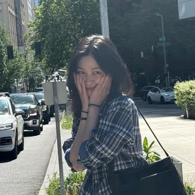 LinhVoNhat5's profile picture. 