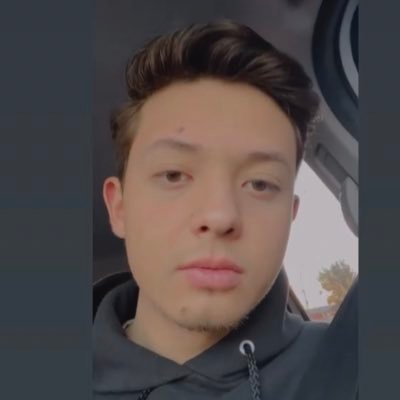 OswaldPapiChulo's profile picture. 