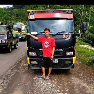 AndriPu60156463's profile picture. 