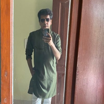 onwaytocapture's profile picture. M a traveler photographer ex global consultant turned business man from Delhi. Loves to write. 
Old school in wild wild country.