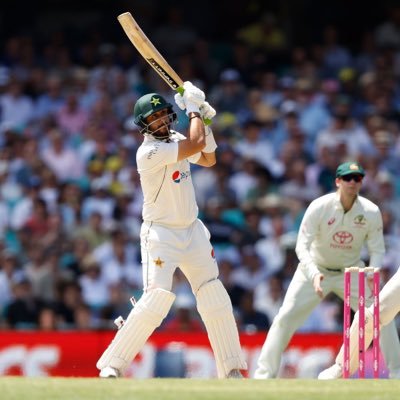 Proud husband, father and a cricketer @therealpcb Test cap #247 ODI cap #236 šµš° Managed by @fineedgese