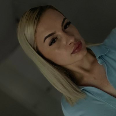 hiii i’m from 🇷🇺 , but i live in Vegas now ;) dm for content/private shows/arrangements💦 i have snapchat/instagram, whatsapp, facetime iphone! 😏