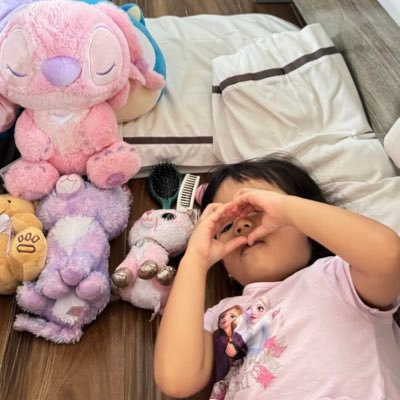 ydu__'s profile picture. 