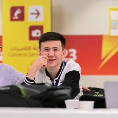 Jonli oyinchilar bilan onlayn jinsiy aloqa