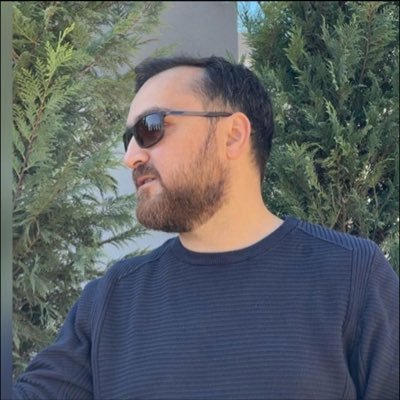 hammour_mohamad's profile picture. I sets the rolls for others to follow.