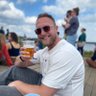patrickbrok's profile picture. Sportgek | muziekgek | speciaalbier liefhebber | gaat hard op quizzen | schrijft voor @TVL_Supporters | darmkanker overleefd (’19) 💪