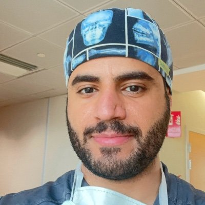طبيب الأشعة التداخلية وقسطرة الأوعية الدموية