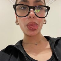 Emma_love (@lvz_emma) 's Twitter Profile